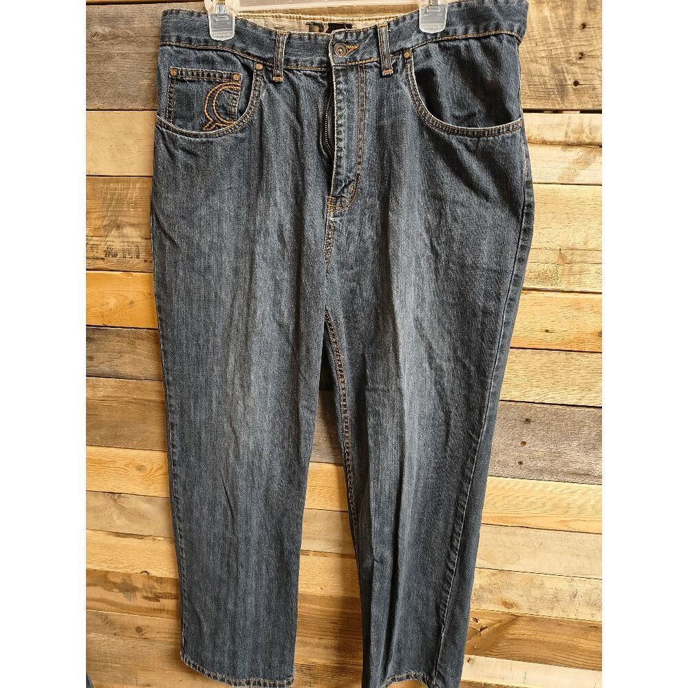 Born Men's 36x30 Jeans 100% Cotton Medium Wash Straight Leg
